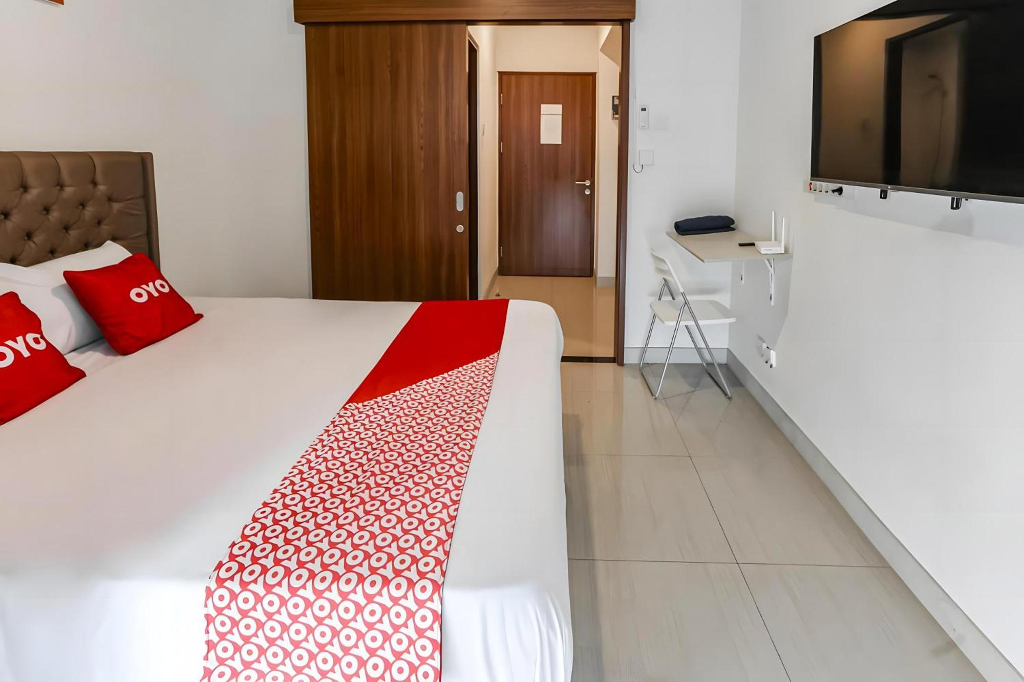 Hotel Oyo 93703 F88 Bekasi Exterior foto